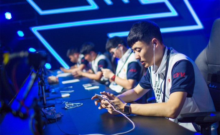 不拔的精神 不拔的精神