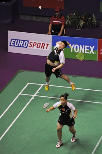 对地面球控 对地面球控